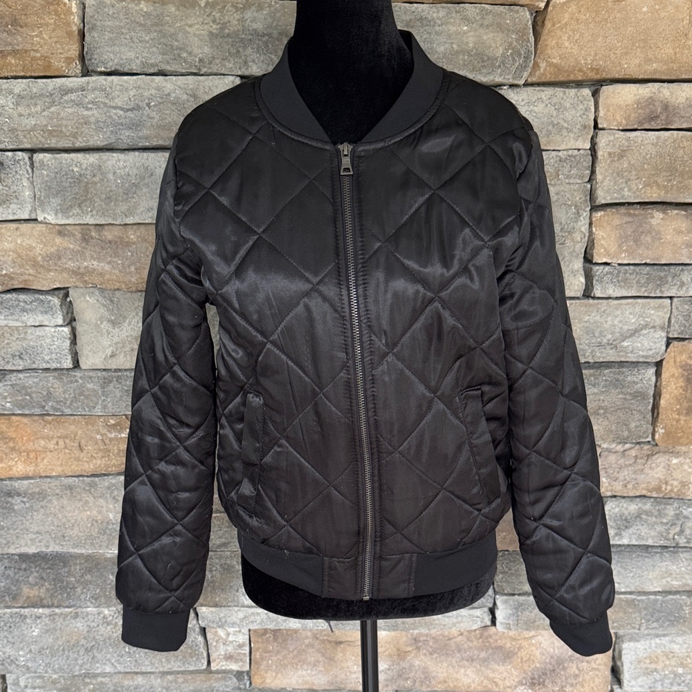 Charlotte Russe Quilted Black Bomber Jacket
